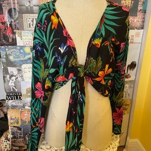 Floral long sleeve tie front top